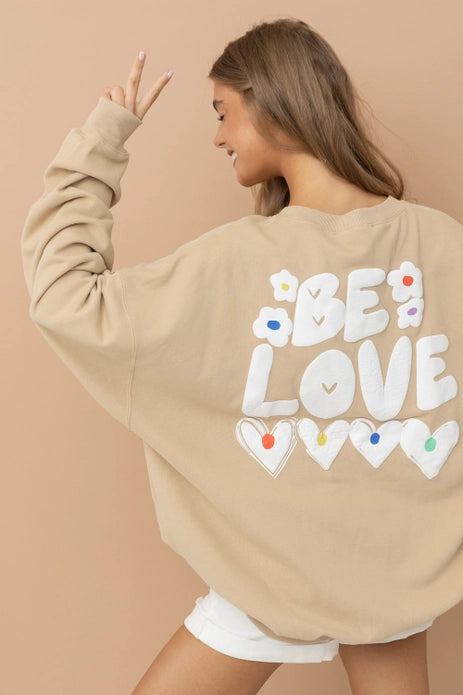 BE LOVE Sweatshirt - BarBelles Boutique